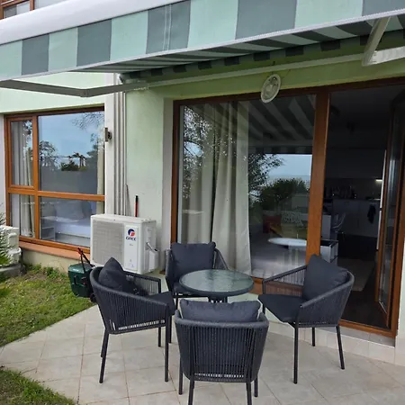 Kabakum Coast Vibe Apartment *